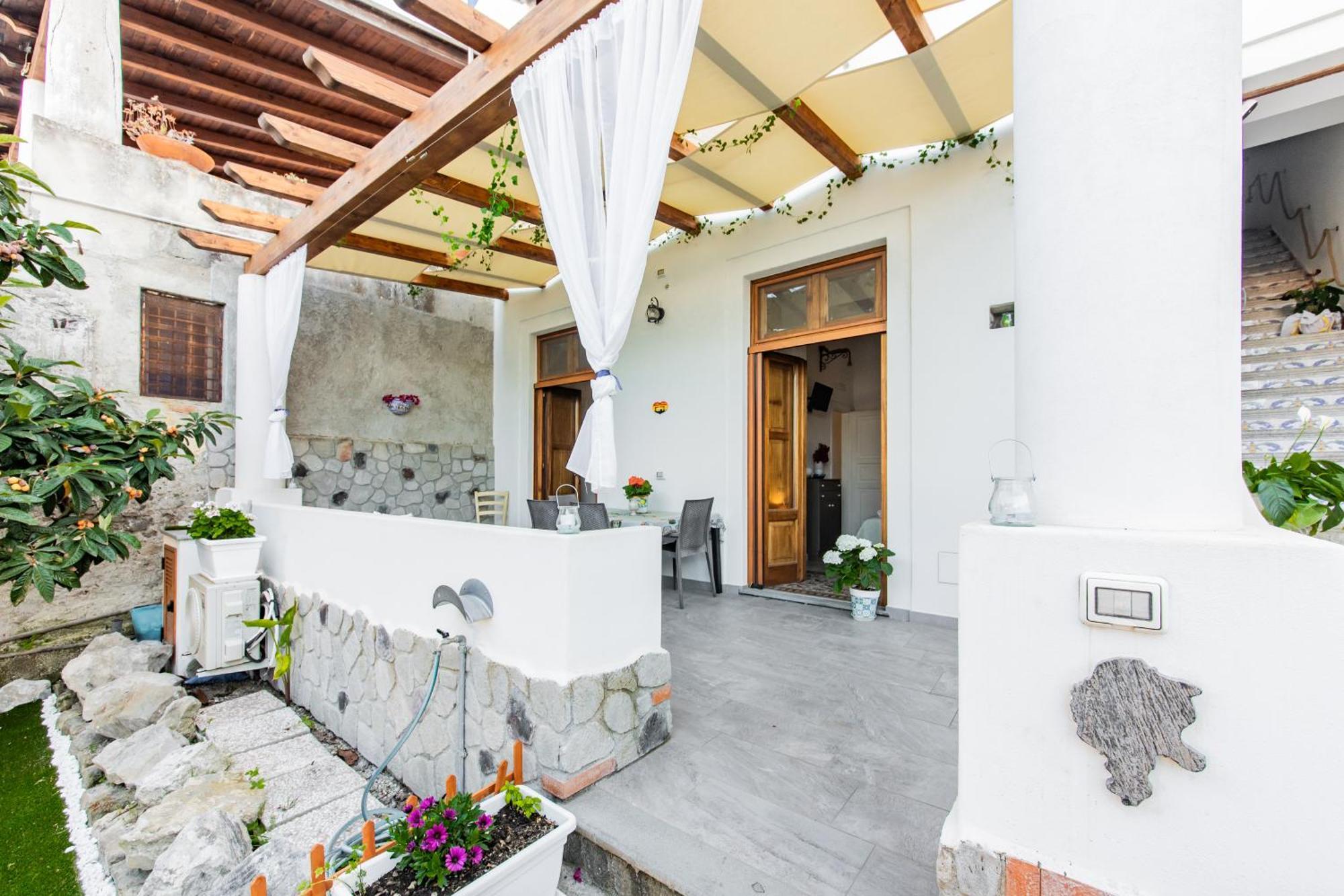 Ad Sidera Apartment Canneto  Ngoại thất bức ảnh